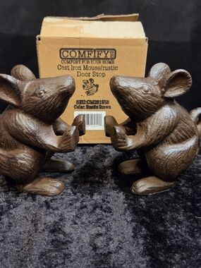2 Cast Iron Mouse Mice Door Stops Bookends Heavy Metal Rustic Home Decor 4.5"